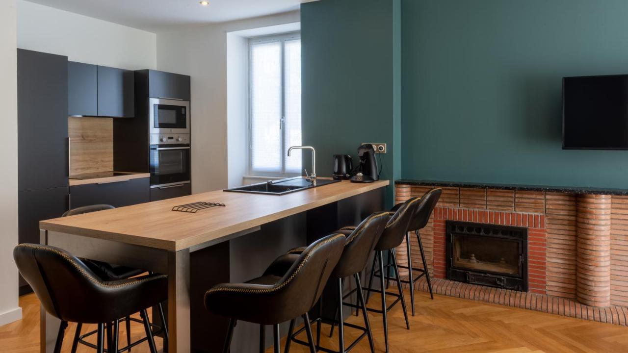 L'art déco : T3 à Rodez, 2 Places Parking Privé, Terrasse Exterior foto